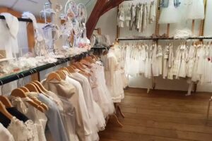 Ottelien communiekleding