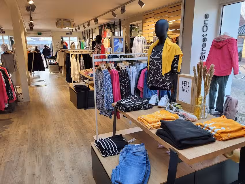 Paal10 MODE &ndash; Cecil & Street One shops
