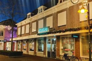 Parfumerie Douglas Veghel