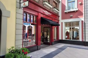 Peuterey Store c/o Roermond Designer Outlet