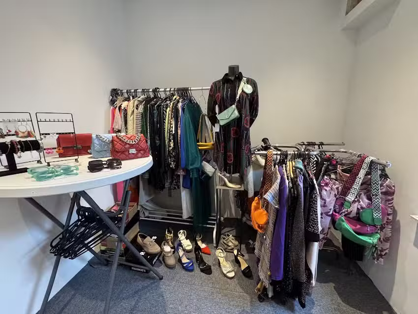 Preloved Items By Kimberly