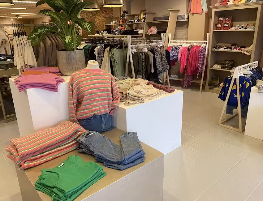 Qloffie Fashion Boutique