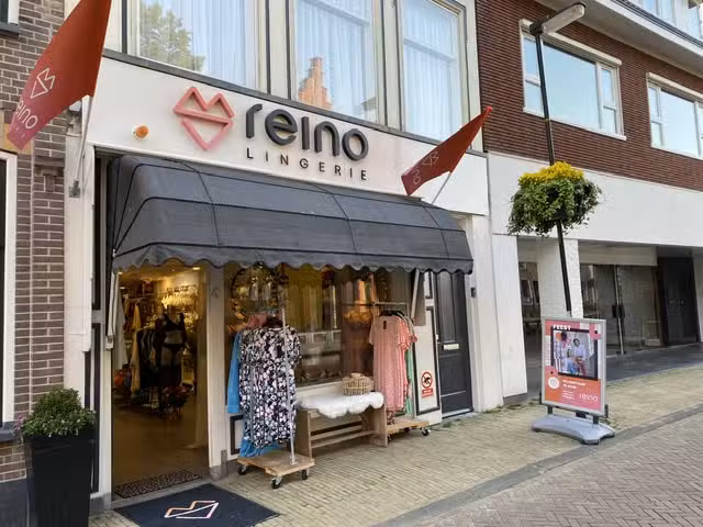 Reino Lingerie