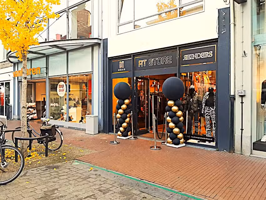 Royal Temptation Fashion