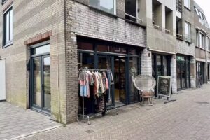 Salty Vintage & Market