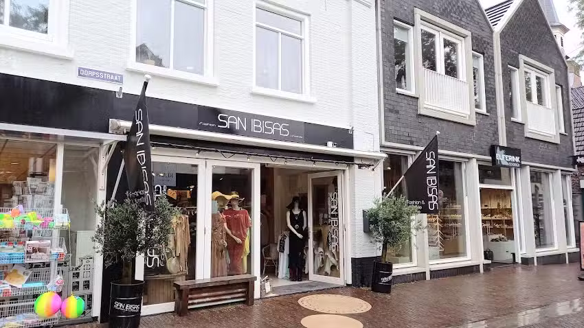 San Ibisas Fashion & Lifestyle