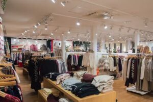 Sans &ndash; Casual Merkkleding