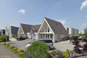 Screen Factory Zeefdruk • Textieldruk • Print