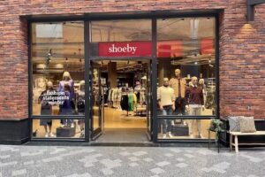 Shoeby &ndash; Assen Triade