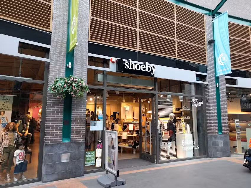Shoeby &ndash; Roermond