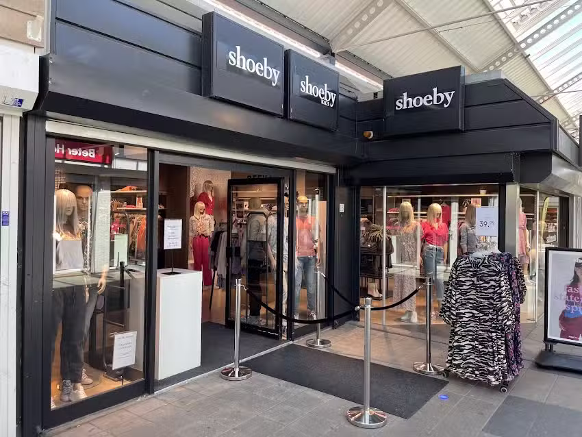 Shoeby &ndash; Schiedam