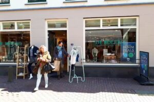 SINCE04 Hoogstraat 9-11 &ndash; Montfoort