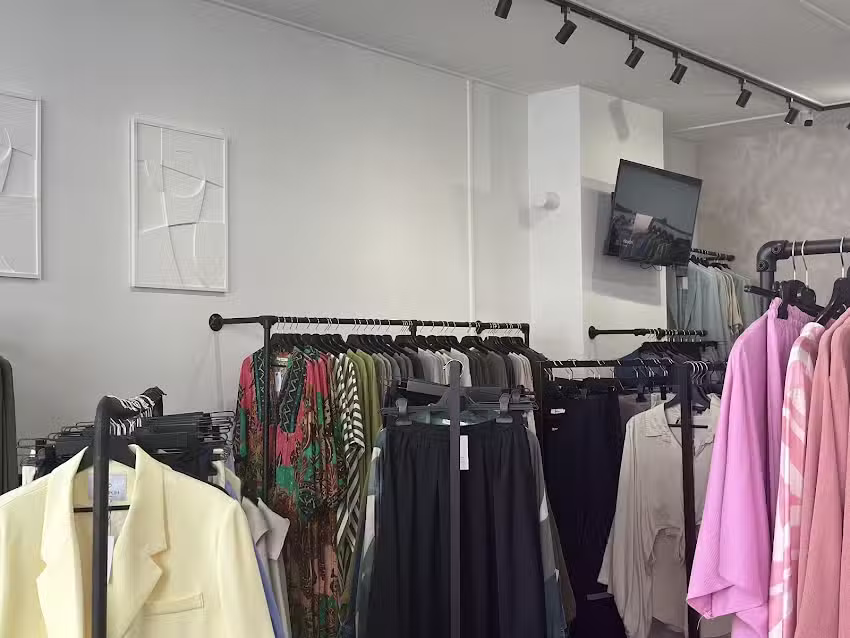 Sister Store