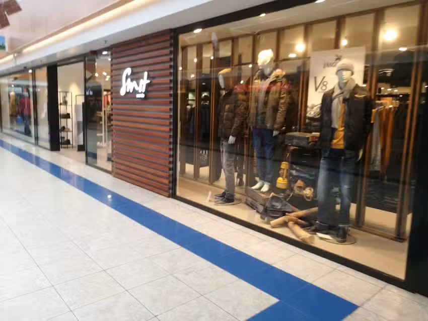 Smit mode Dames- en Herenkleding