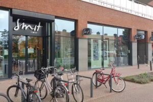 Smit mode Dames- en Herenkleding