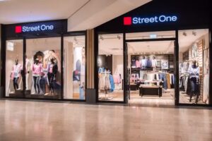 Street One Heerhugowaard