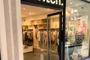 switch. womenswear👗