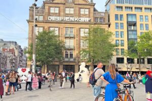 Ted Baker- De Bijenkorf Amsterdam