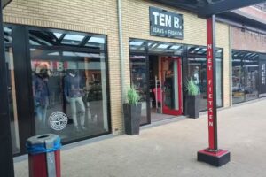 TEN B. Jeans & Fashion