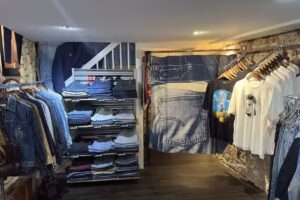 Tijdcapsule Vintage Clothing