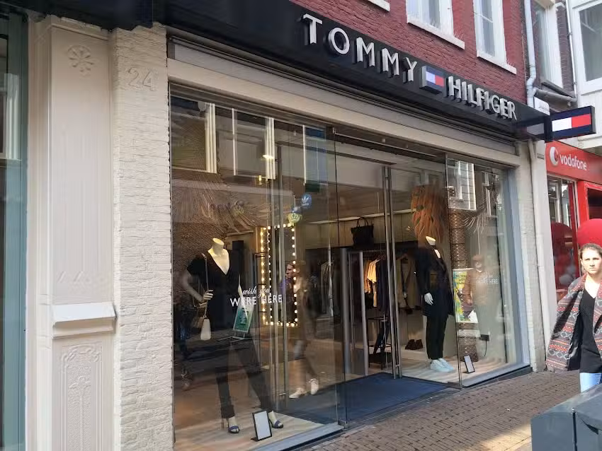 Tommy Hilfiger