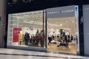 Tommy Hilfiger