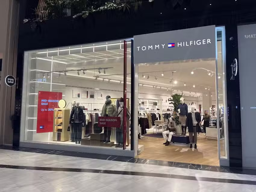 Tommy Hilfiger