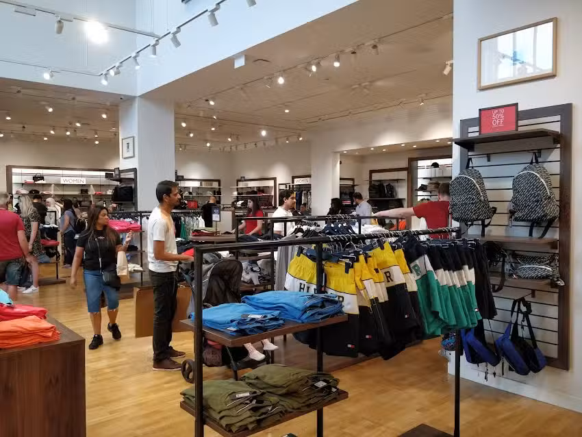 Tommy Hilfiger Outlet