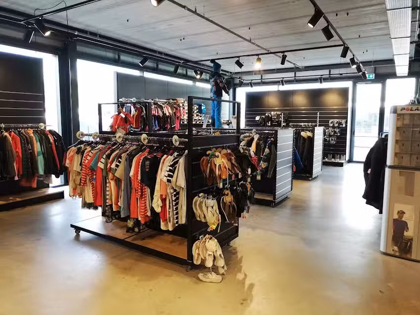 Van Bemmelen Outdoor B.V.