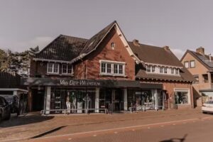 Van der Weerden Kleding