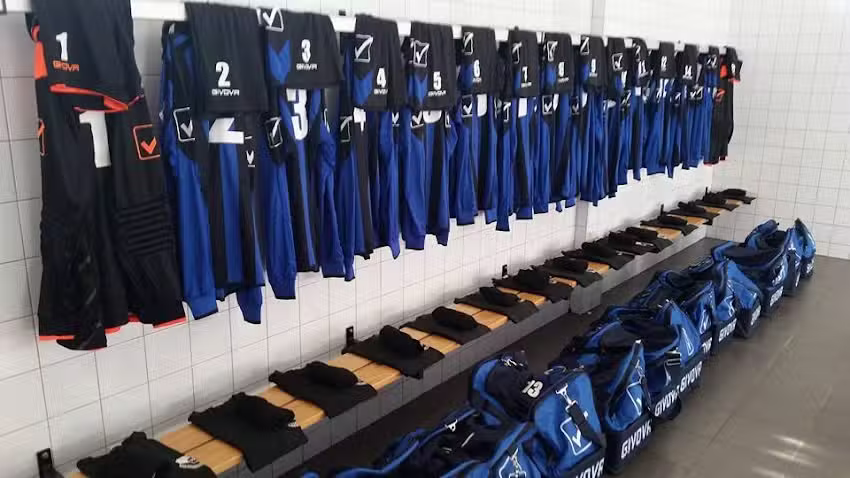 Van Dijk Teamkleding