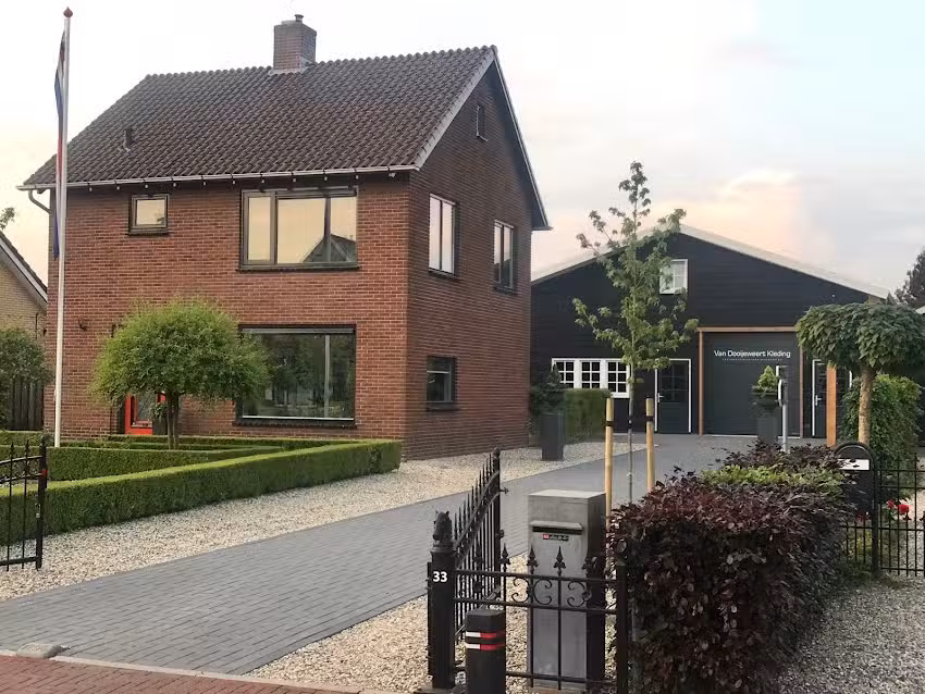 Van Dooijeweert Kleding V.O.F.