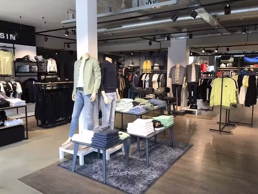 van Rijbroek &ndash; Mode & Sport