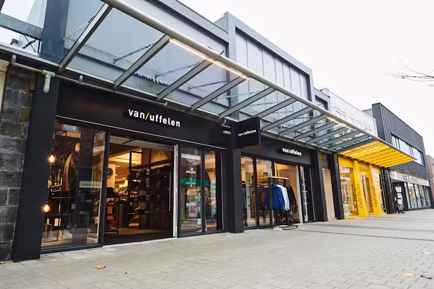 Van Uffelen Mode &ndash; Klazienaveen