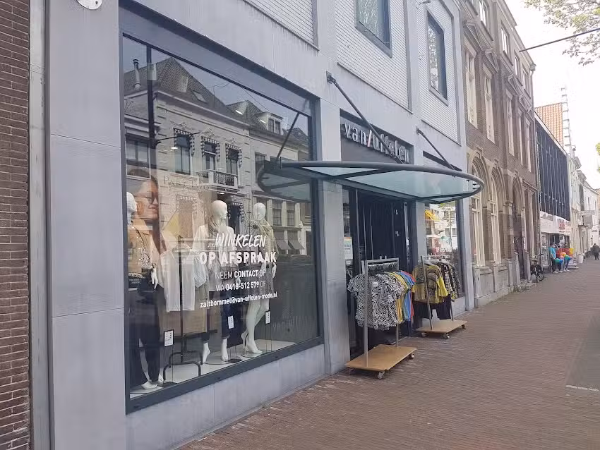 Van Uffelen Mode &ndash; Zaltbommel
