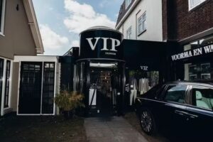 VIP Fashion