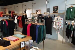 WE Fashion Amstelveen &ndash; Binnenhof