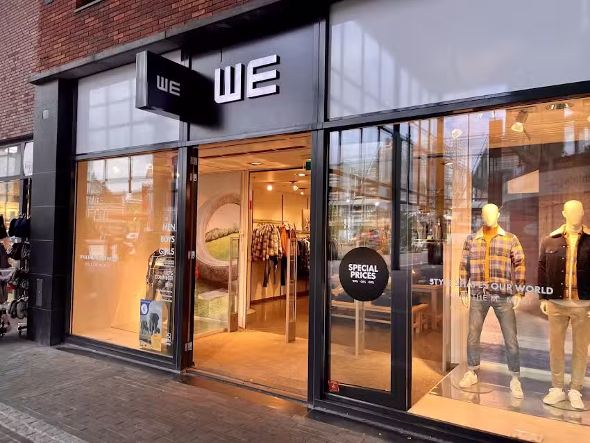 WE Fashion Assen &ndash; Mercuriusplein