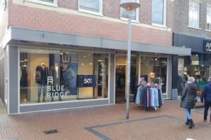 WE Fashion Winschoten &ndash; Langestraat